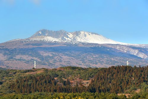 ์ ์ฃผ๋, ํ๋ผ์ฐ, JEJU