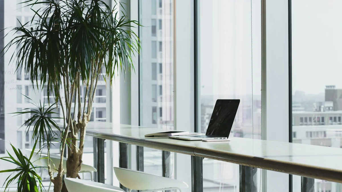 merge PDF window desk